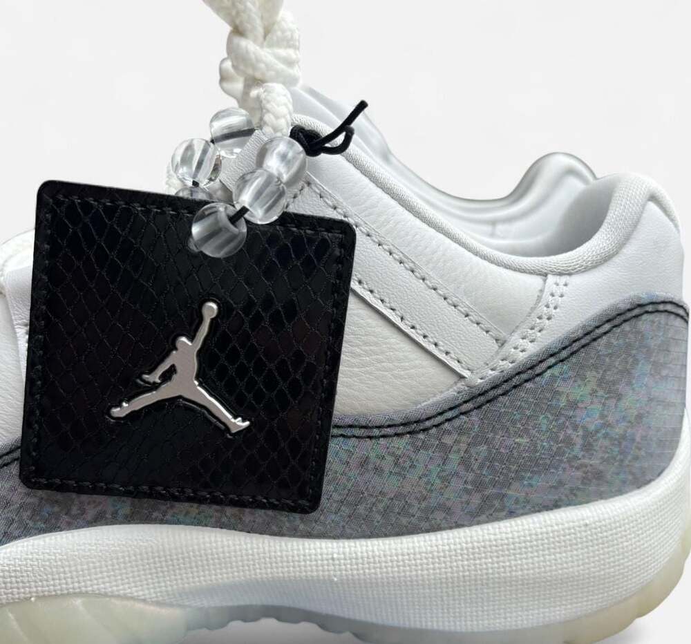 Air Jordan 11 Retro Low ‘Year of the Snake’ 🐍 - Picture 8 of 8